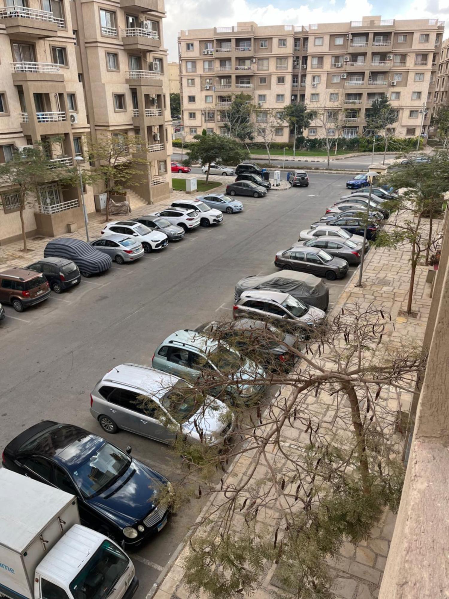 B6 - New Cairo *